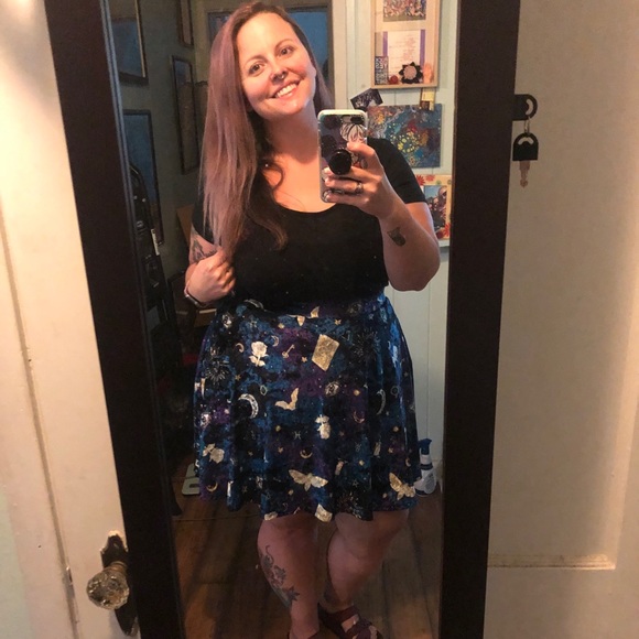 Meet your Posher, Lindsey - Picture 1 of 1